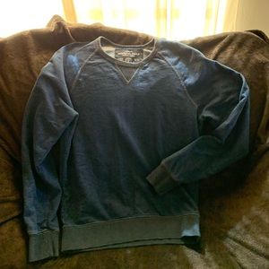 AMERICAN EAGLE OUTFITTERS